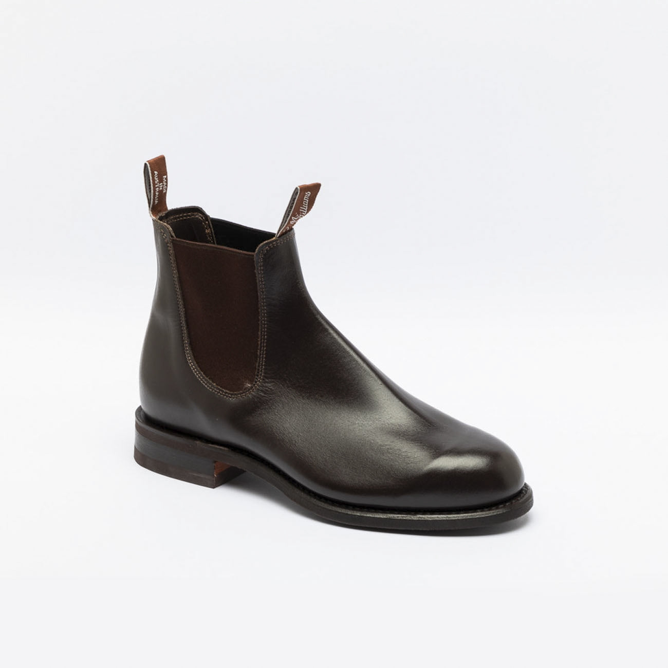 R.M. Williams Comfort Turnout chestnut yearling leather chelsea boot